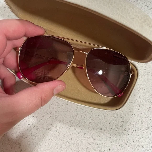 Gold and Pink Aviator Sunglasses - Picture 2 of 4